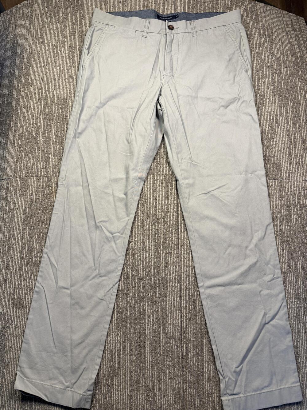 Tommy Hilfiger Pants Mens 34x34 Gray Tailored Fit Chino Flat Front Straight Leg